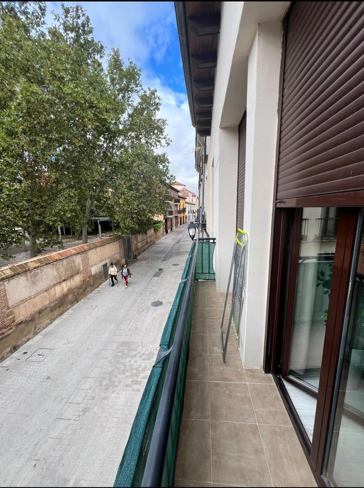 Empecinado 2 Personas Lejlighed Alcalá de Henares Eksteriør billede